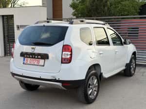 Dacia Duster 1.5dCi 110cp 6+1 viteze Prestige / RATE DOAR CU BULETINUL AVANS 0 / Se emite factura ! — miniatura 3
