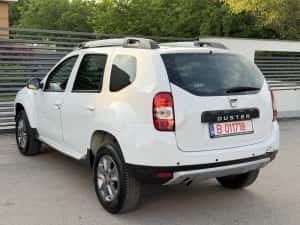 Dacia Duster 1.5dCi 110cp 6+1 viteze Prestige / RATE DOAR CU BULETINUL AVANS 0 / Se emite factura ! — miniatura 4