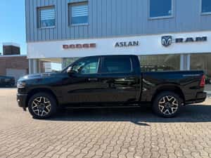 Dodge RAM SUV 2.993 cm3, 420 CP, 1.760 km — miniatura 2