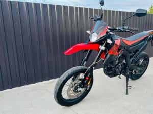 Aprilia SX 125cc A1 ABS (Supermoto/Cross/enduro)(nu honda/yamaha/ktm) — miniatura 2