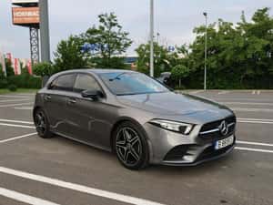 Mercedes-Benz A 180 Hatchback 2021, 165.000 km