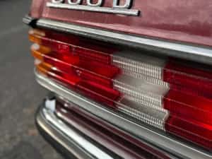 Mercedes w123  | Inmatriculat Vehicul Istoric | 300 D — miniatura 7