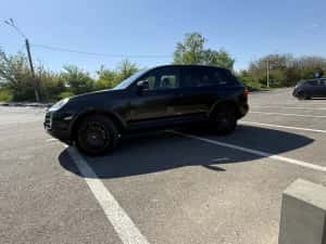 Porsche cayenne shadow black — miniatura 4