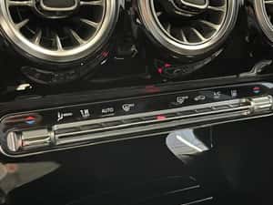 Mercedes-Benz CLA 250 Sport / Coupe — miniatura 7