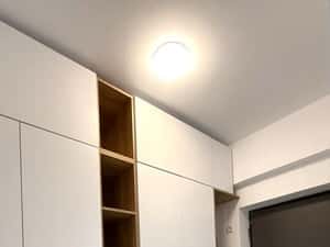 DE INCHIRIAT, APARTAMENT CU LOC DE PARCARE INCLUS IN PRET — miniatura 4