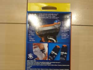 Aparat ras Gillette Proglide + 4 rezerve — miniatura 4