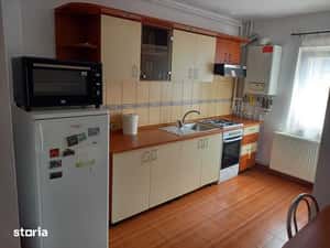 Inchiriez apartament 2 camere, 50mp, decomandat pe strada Meteor — miniatura 6