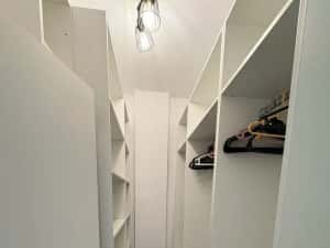 Finisat premium. Mobilat si utilat. Parcare acoperita. Decomandat — miniatura 4