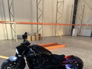 Vand Motocicleta Indian Scout Bobber Limited Tech 2025 — miniatura 10