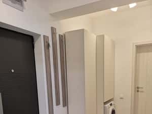 Inchiriez apartament cu 2 camere, bloc nou, mobilat modern, in Pitesti — miniatura 5
