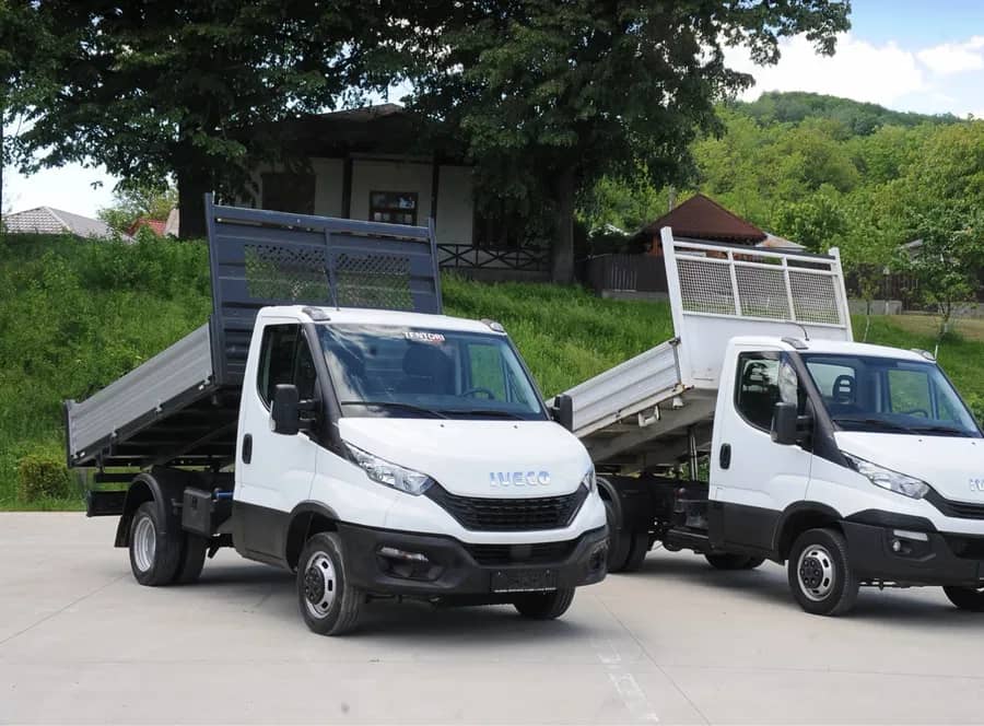 Vand 2 Iveco Daily basculabile 35c16 — fotografie 1 din 10