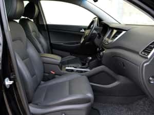 Hyundai TUCSON Automată 141 HP Diesel 2016 — miniatura 3