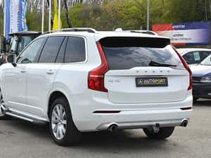 Volvo XC90 Momentum Plus 2.0 D5 AWD GEARTRONIC — miniatura 5