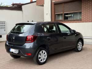 Dacia Sandero 1.0 SCe 73CP Serie Limitata Plus A/C An Fabricatie 2018 — miniatura 4