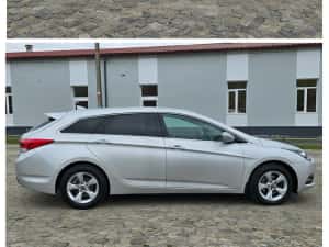 Hyundai I40/1,7crdi/141cp/2016/Euro 6/Clima/Navi/Pilot/Camera/Leduri/ — miniatura 4