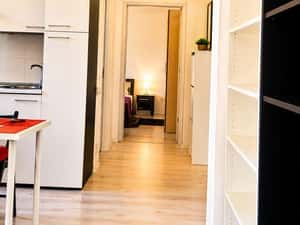 Apartament 2 Camere | Chitila | Centrala proprie | AC | Terasa — miniatura 4