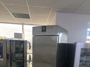 Frigider inox profesional
