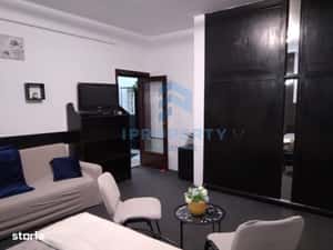 Piata Romana | 2 Camere | Centrala Proprie | Parter | Metrou 3min — miniatura 4