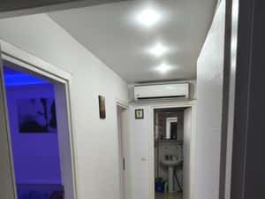 Se vinde apt.3 camere — miniatura 5
