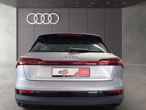 Audi e-tron, SUV, 73.914 km — miniatura 5
