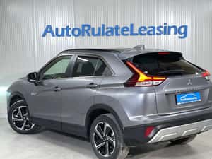 Mitsubishi Eclipse Cross Hibrid 2024 — miniatura 4