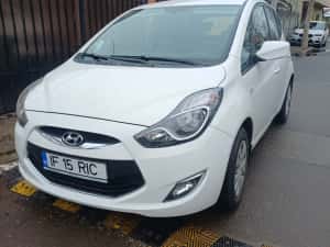 Vand Hyundai ix20 — miniatura 1