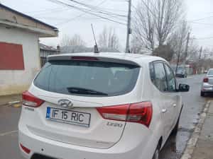 Vand Hyundai ix20 — miniatura 4
