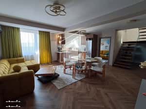 Apartament 3 camere | Etajul 5 | Zona Centrala