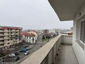 Apartament 3 camere, 110mp, Centru (video) — miniatura 3