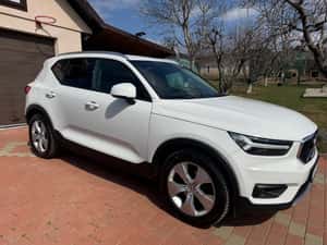 VOLVO XC40 2 0 1 9 E U R O 6d TEMP — miniatura 3
