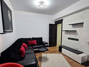Apartament 3 camere, decomandat , bloc nou,  parcare privată — miniatura 6