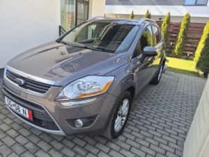 Ford Kuga Ghia 2.0 TDCI 4x4 — miniatura 9