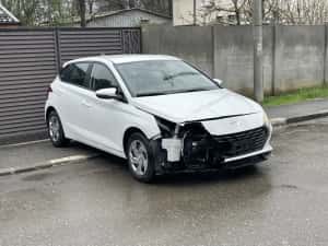 Hyundai I20 2025 Usor Avariata — miniatura 2