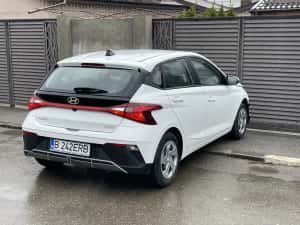 Hyundai I20 2025 Usor Avariata — miniatura 3