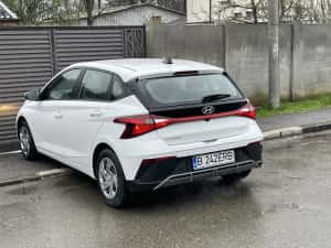 Hyundai I20 2025 Usor Avariata — miniatura 4