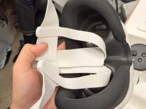 Pret Fix Ochelari Vr Meta Quest 3 512gb 4k in stare noua la cutie — miniatura 4