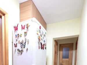 Apartament cu 3 camere, etaj 4, mobilat, zona CENTRU - BUIUM — miniatura 4