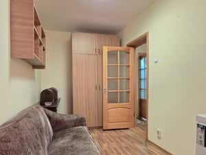 Apartament cu 3 camere, etaj 4, mobilat, zona CENTRU - BUIUM — miniatura 6