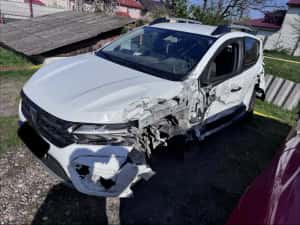 Dacia Sandero Stepway 2022 avariat 1.0 benzina TCE 90 TVA deductibil inclus — miniatura 4