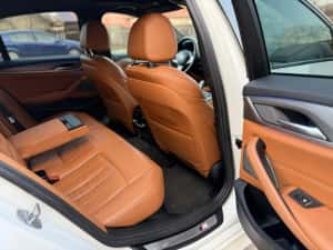 BMW 530 e G 30 M Paket An 2017 Motor 2.0 Benzina Plugin Hibrid — miniatura 8