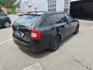 Skoda Octavia 2010 — miniatura 3