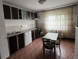 APARTAMENT MOBILAT CENTRALA PROPRIE ZONA 13 SEPTEMBRIE — miniatura 4