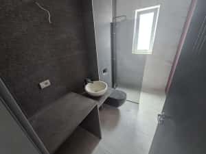 Braytim. Cu CF la zi. Disponibil imediat. Etaj intermediar
