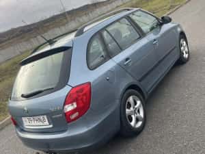 Skoda Fabia2011 euro 5 1.2TDI — miniatura 5