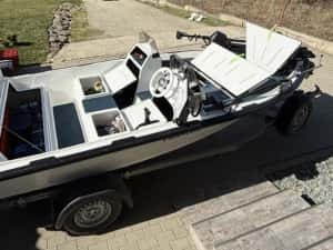 Ambarcatiune Forward 520, Suzuki 90, Peridoc — miniatura 10