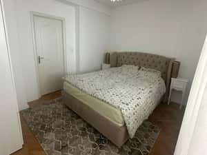 Închiriez apartament 3 camere ATENEU, Sala Palatului! — miniatura 5