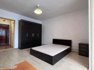 Garsoniera Astra bld Saturn Micsunica — miniatura 3