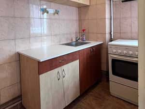 Garsoniera Astra bld Saturn Micsunica — miniatura 5