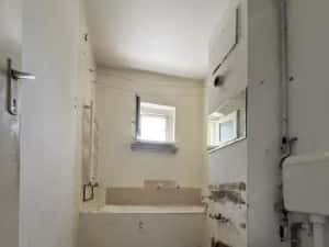 Apartament cu 2 camere, 52 mp + balcon, etaj 4/5 - Ideal pentru investitie — miniatura 4