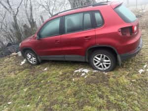 Dezmembrez Volkswagen tiguan 4x4 motor 2.0 tdi — miniatura 8